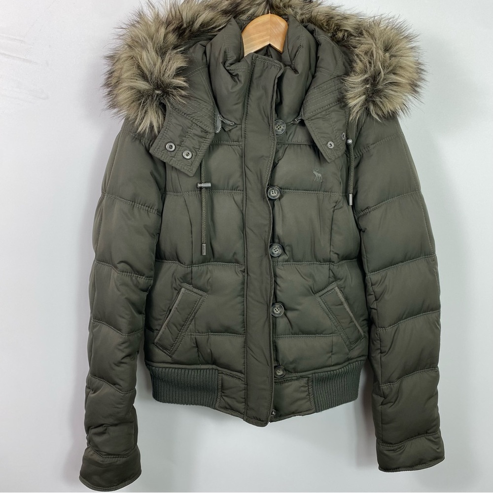 Abercrombie & Fitch Olive Green Puffer Jacket with Fur Hood